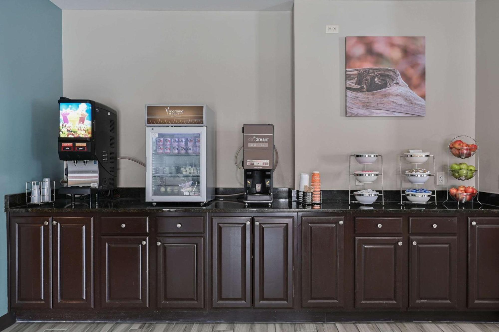 Sleep Inn & Suites Washington Near Peoria Εξωτερικό φωτογραφία