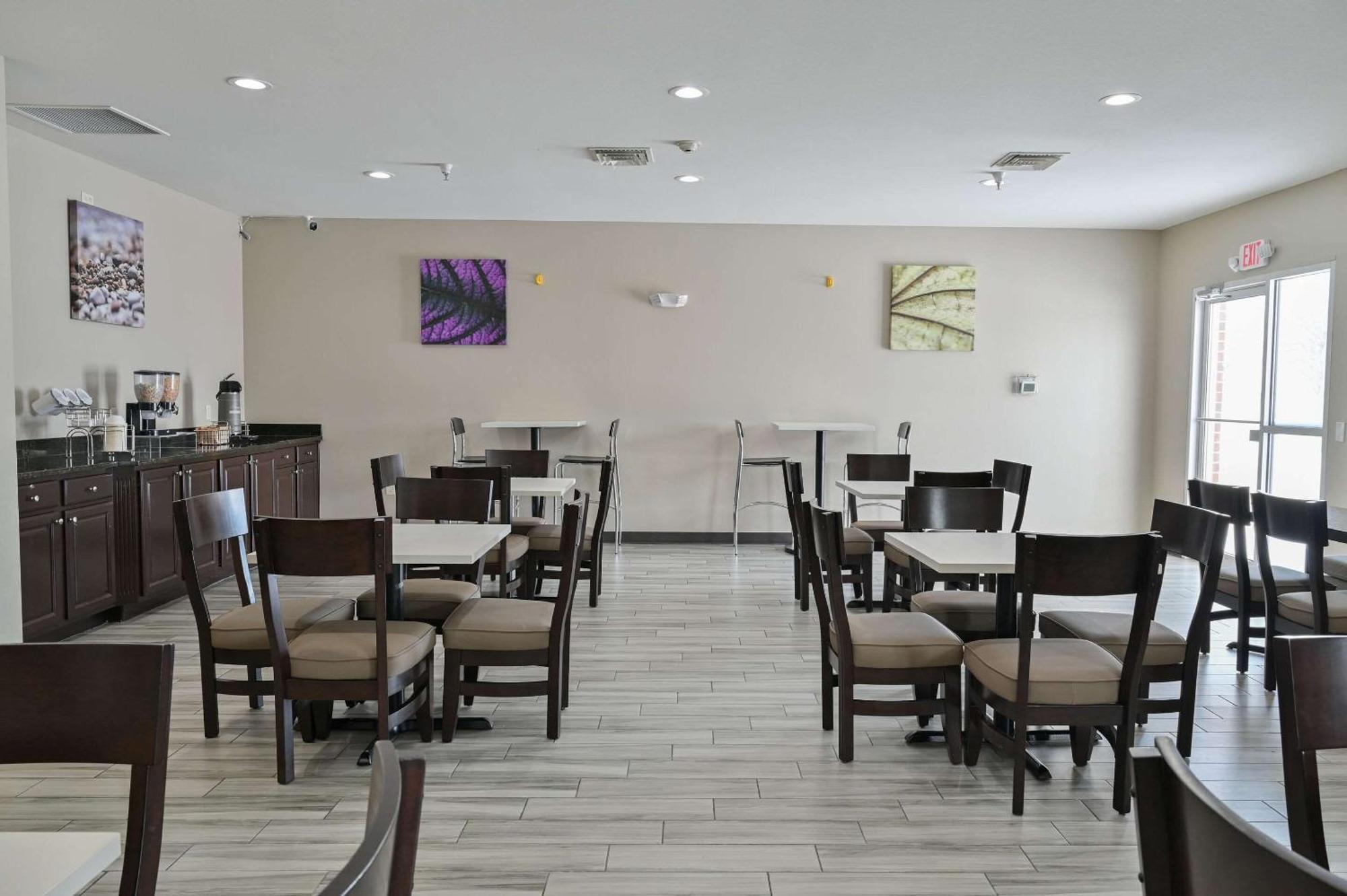 Sleep Inn & Suites Washington Near Peoria Εξωτερικό φωτογραφία